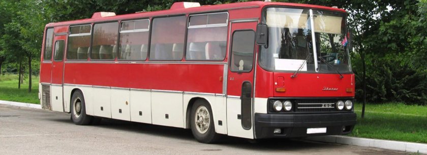 Икарус красный