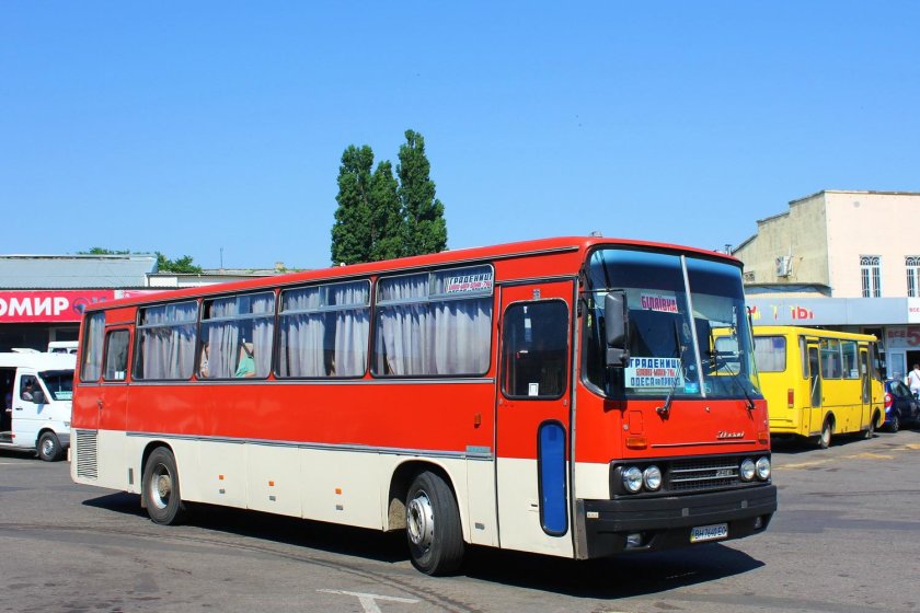 Икарус 256