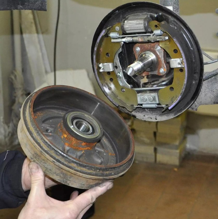 Лада Веста задний барабан с АБС