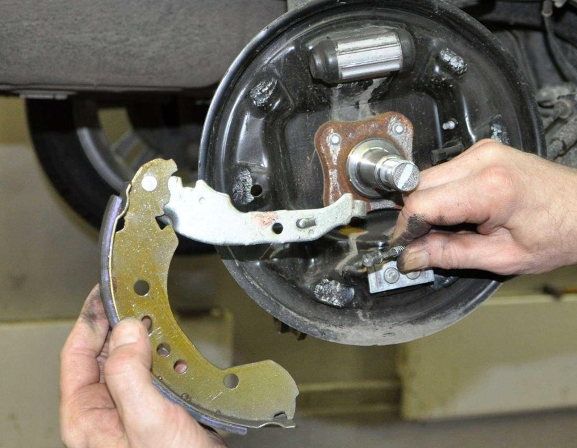 Задние барабанные тормоза Лада Веста