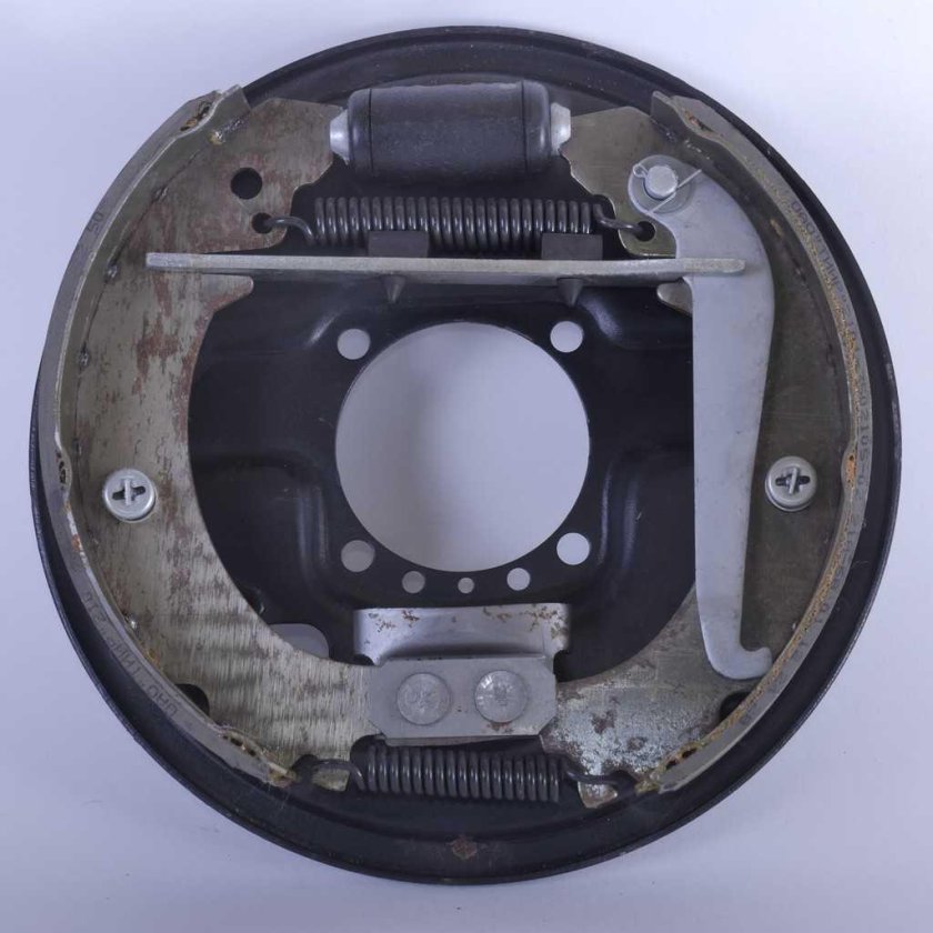 Задние тормоза Нива 2121