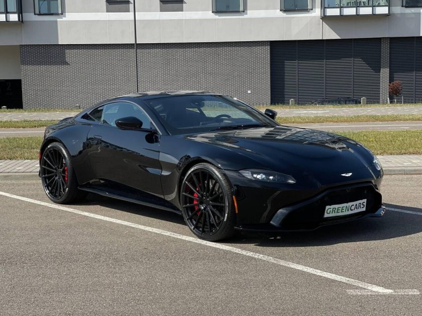 Астон мартин vantage