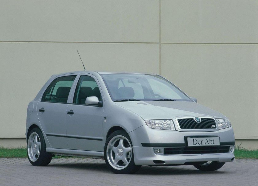 Шкода Фабия 1