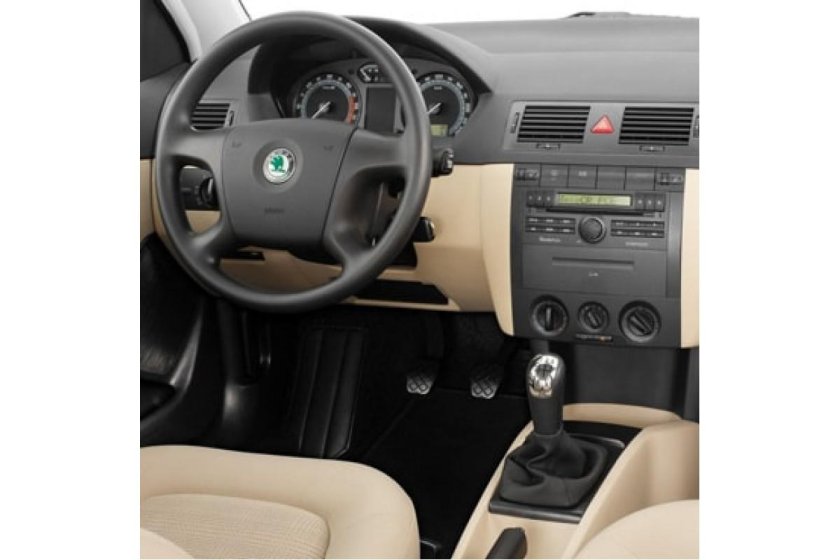 Skoda Fabia 2007 салон