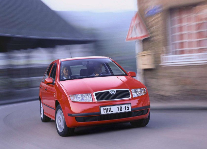 Шкода Фабия 1