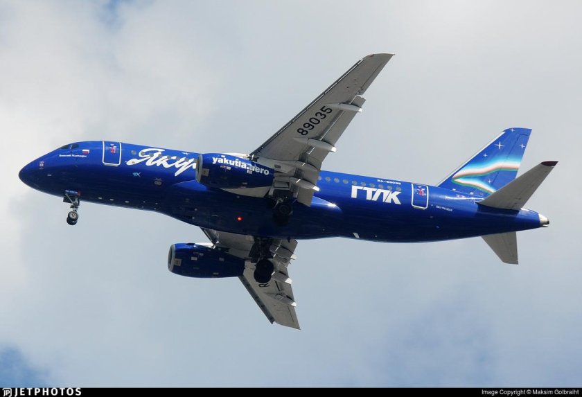 Суперджет Якутия 89035