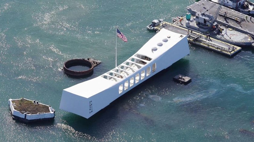 Линкор Аризона Перл Харбор