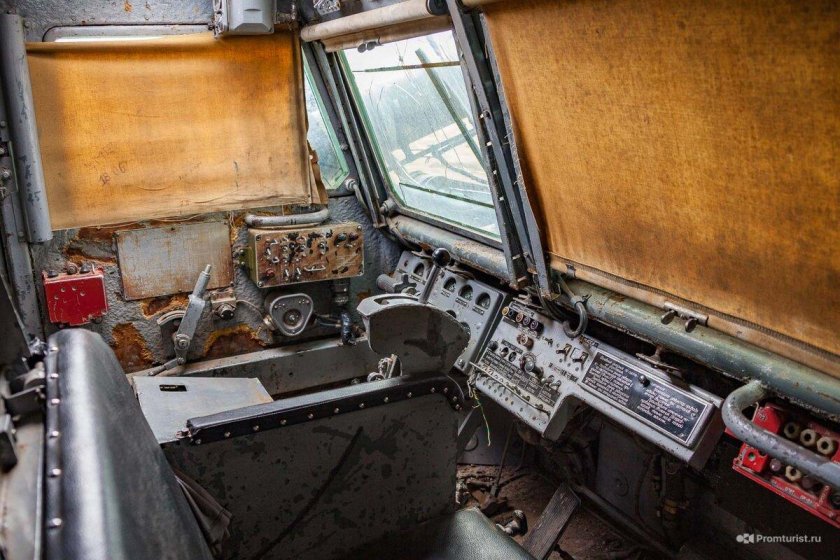 Бат 2 кабина