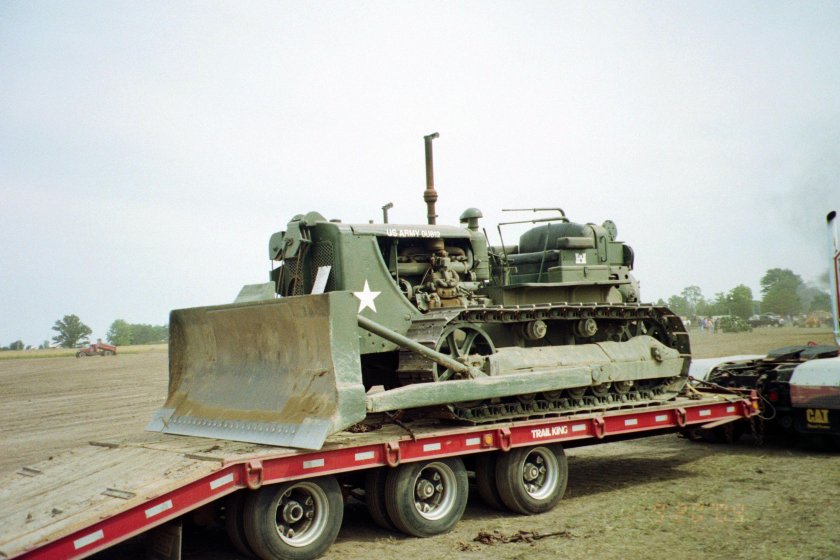 U.s. army bulldozer 35195