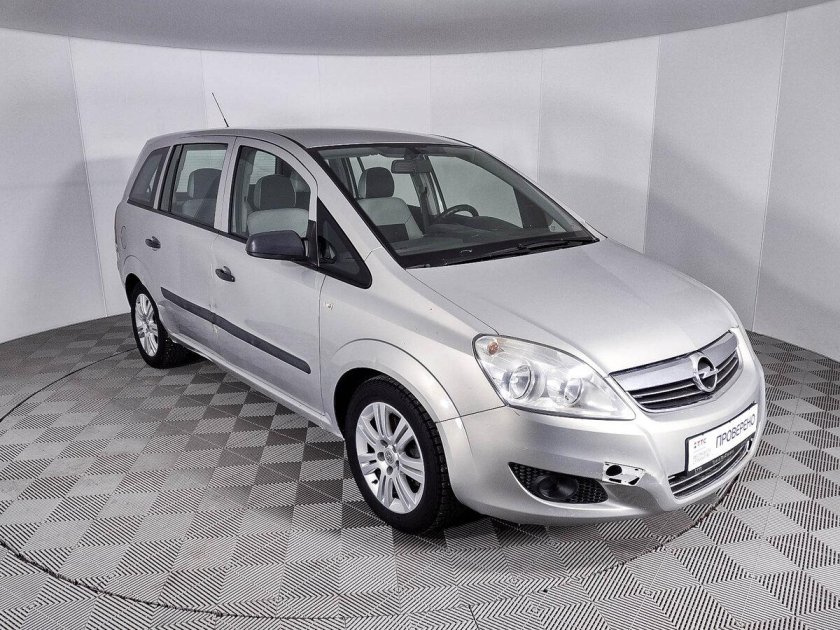 Opel zafira 2008