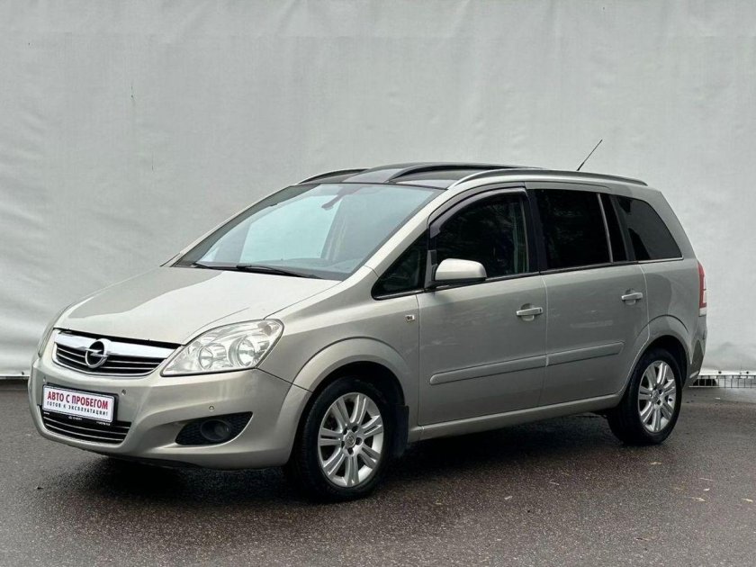 Opel zafira 2011