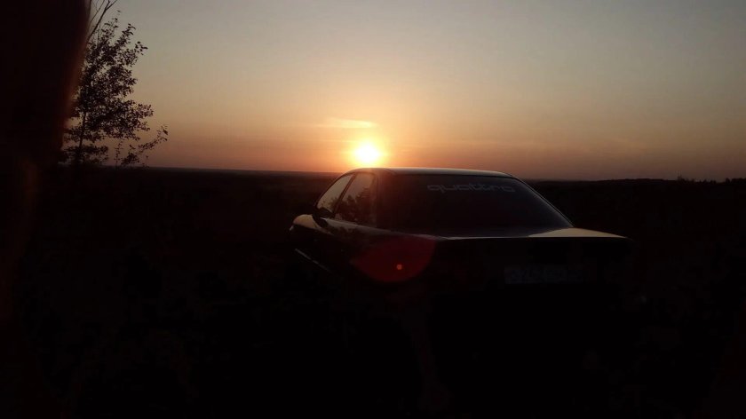 ВАЗ 21099 на закате