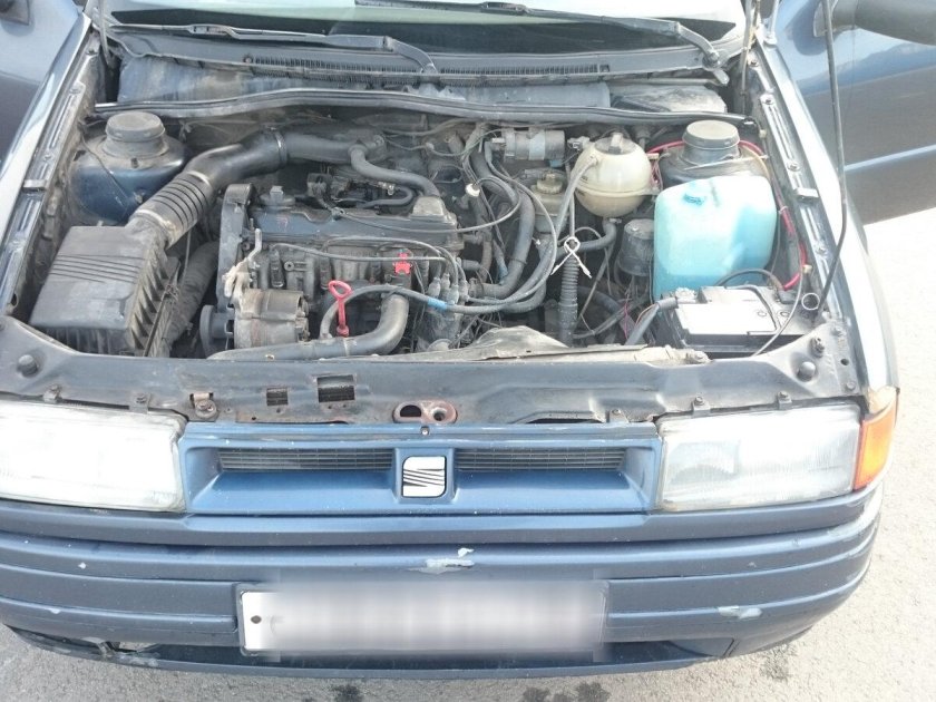 Сеат Толедо 1992 мотор 1.8