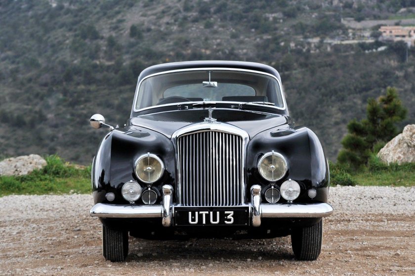 Bentley r-Type Continental 1952