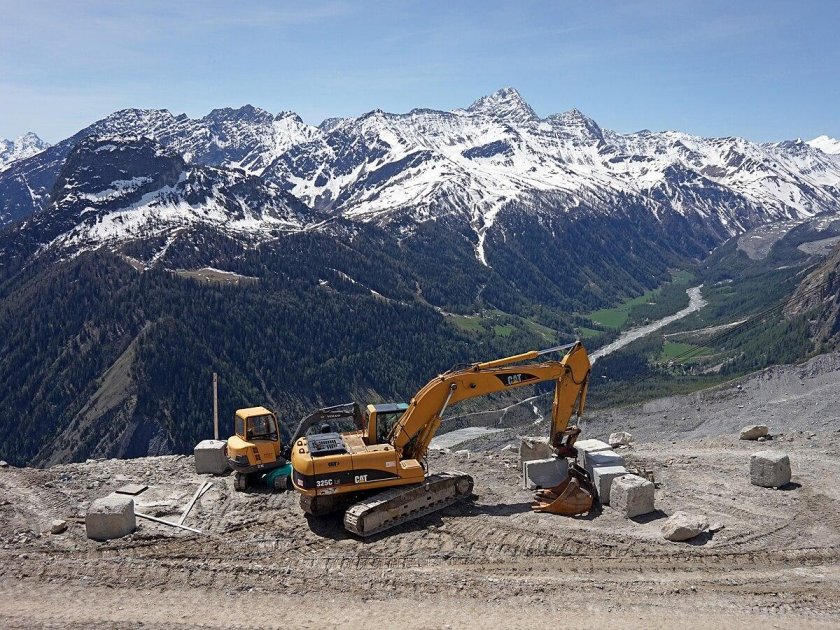 Экскаваторы горные Узбекистан