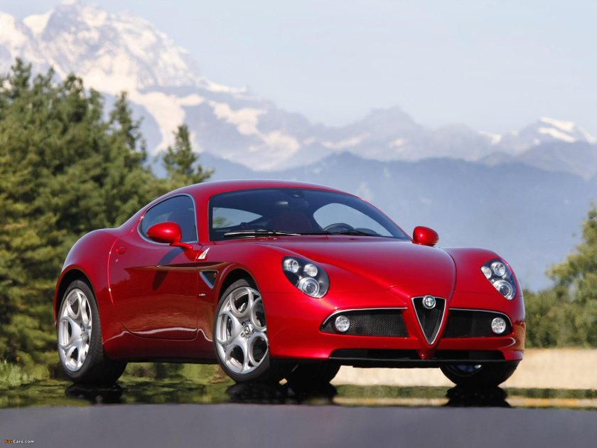 Alfa Romeo 8с