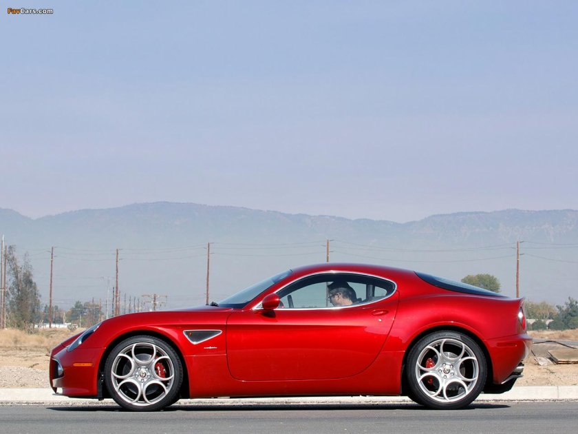 Alfa Romeo 8c