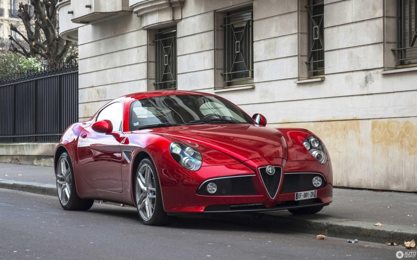 Alfa Romeo 8c