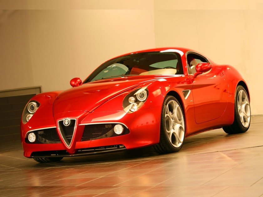 Alfa Romeo 8c
