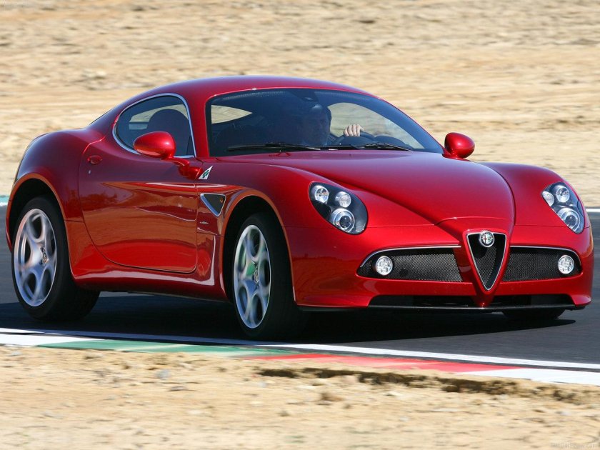Alfa Romeo 8c