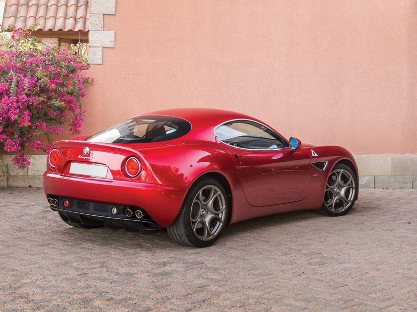 Alfa Romeo 8c