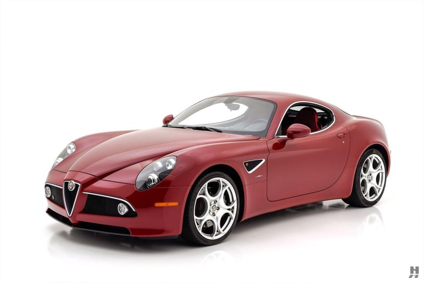 Купе Alfa Romeo 8c.
