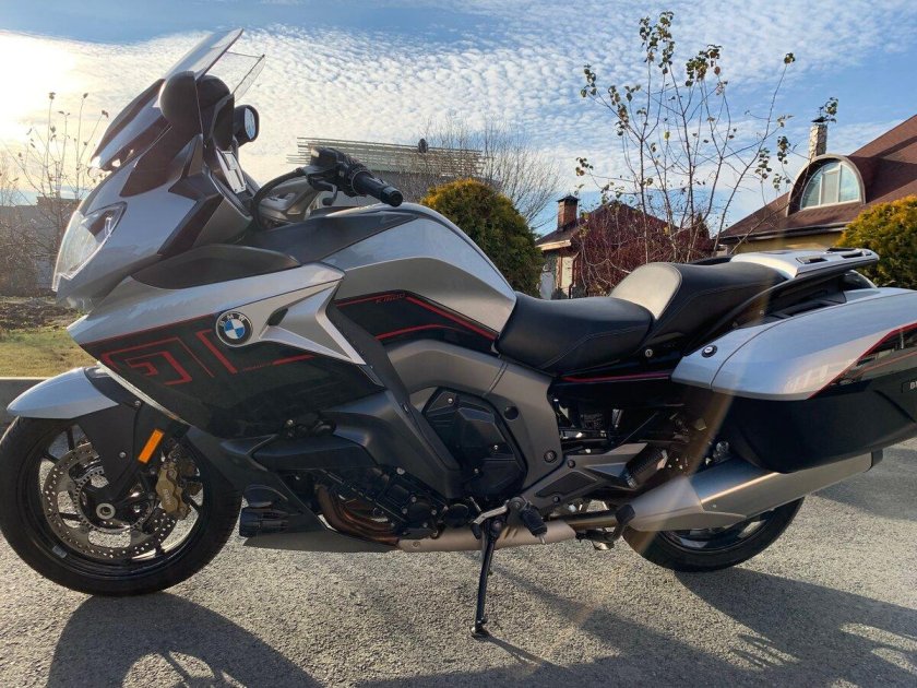 Априлия Футура 1000