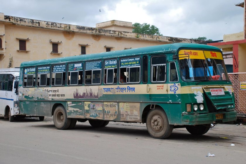 Индийский автобус