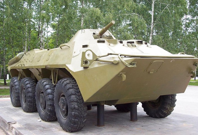 БТР-70 бронетранспортёр