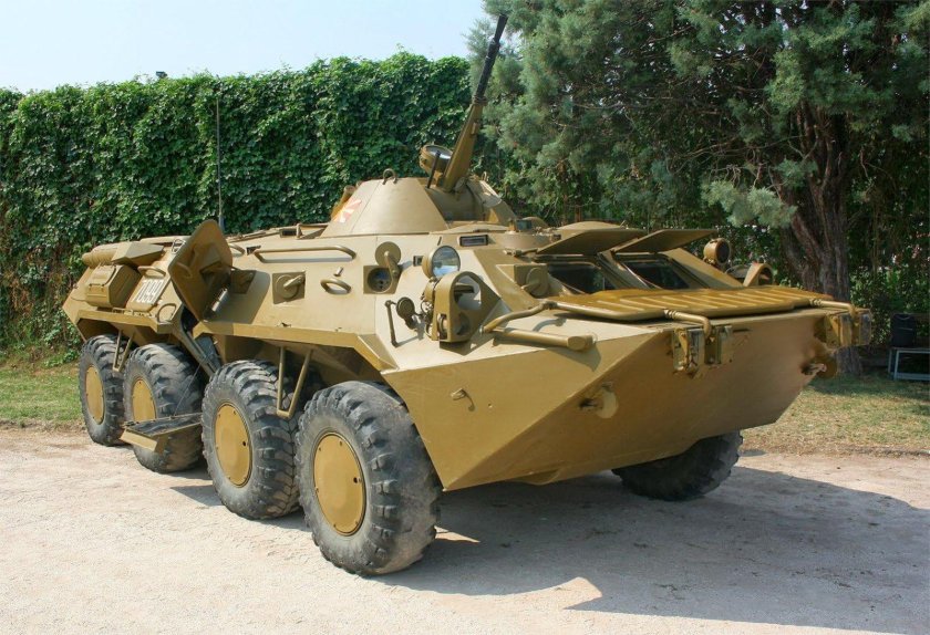 БТР-70 бронетранспортёр
