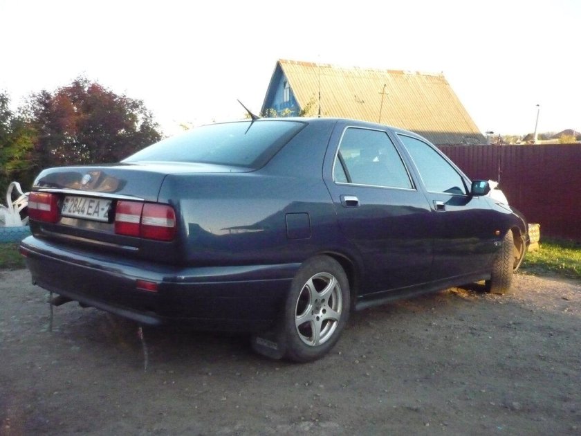 Lancia Kappa, 2000