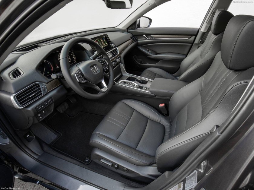 Honda Accord 10 салон