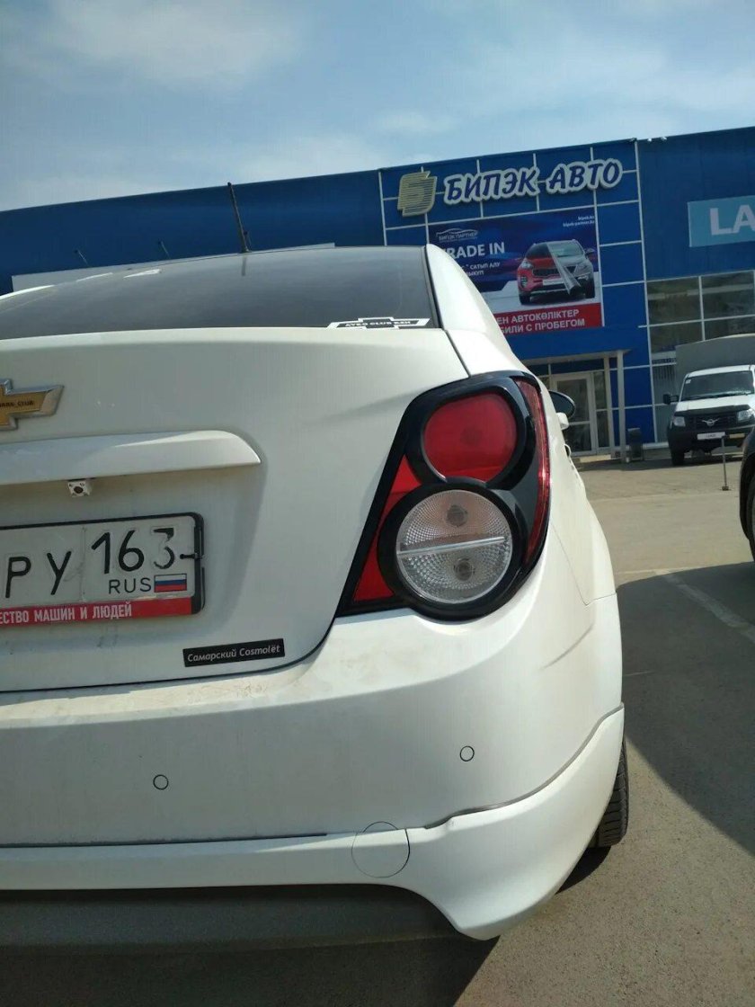 Авео т300 сзади