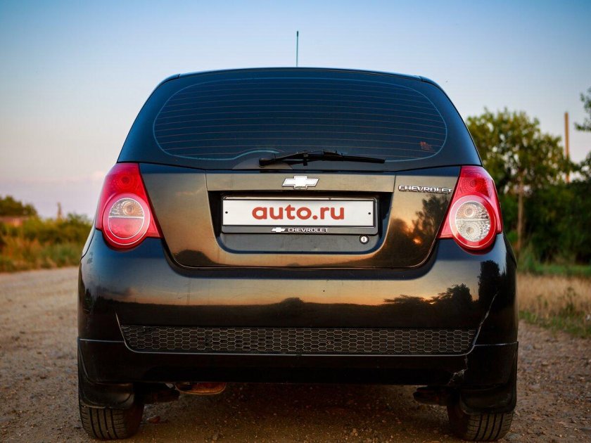 Авео хэтчбек 2010