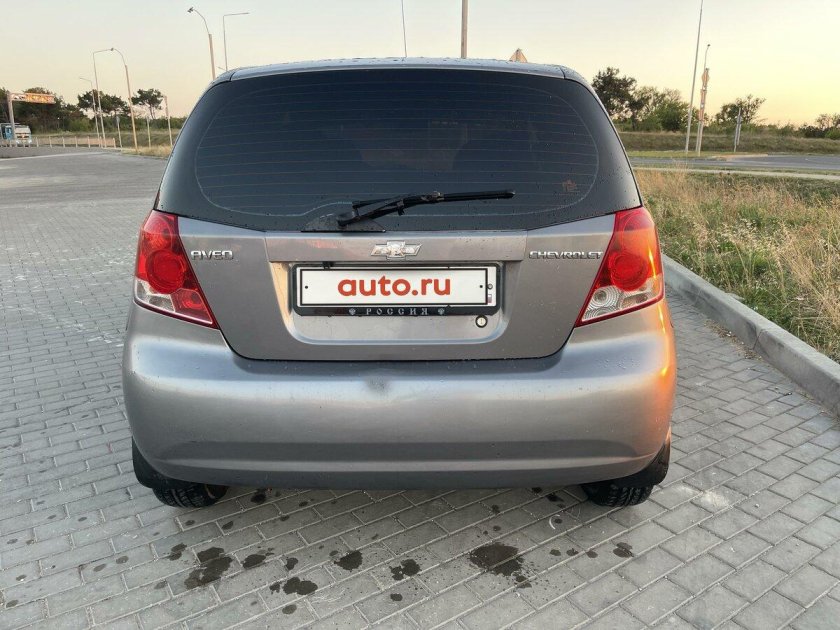 Honda Fit сзади