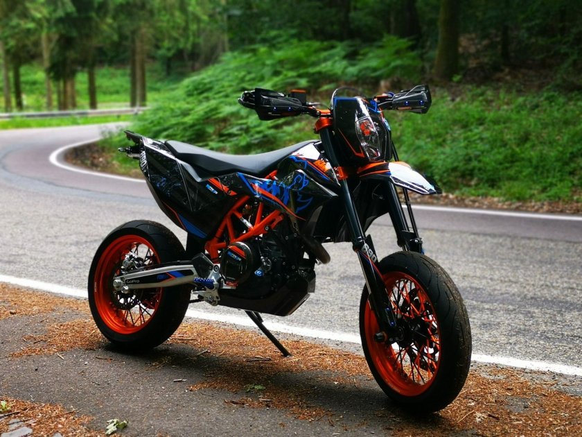 Ktm 690 supermoto
