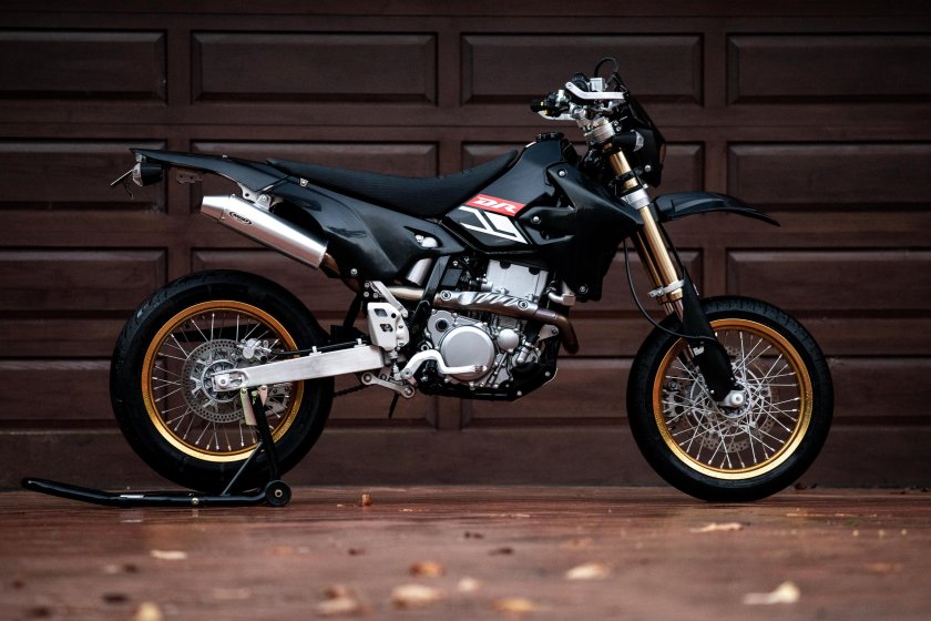 Suzuki drz 400 sm