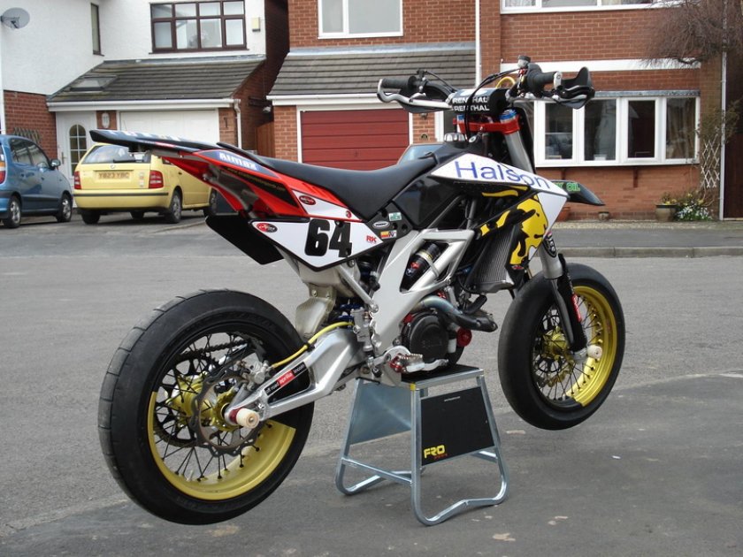 КТМ эндуро мотард