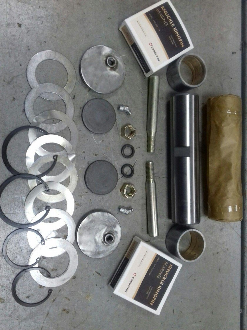 Шкворня комплект для HOWO zz3407s3567