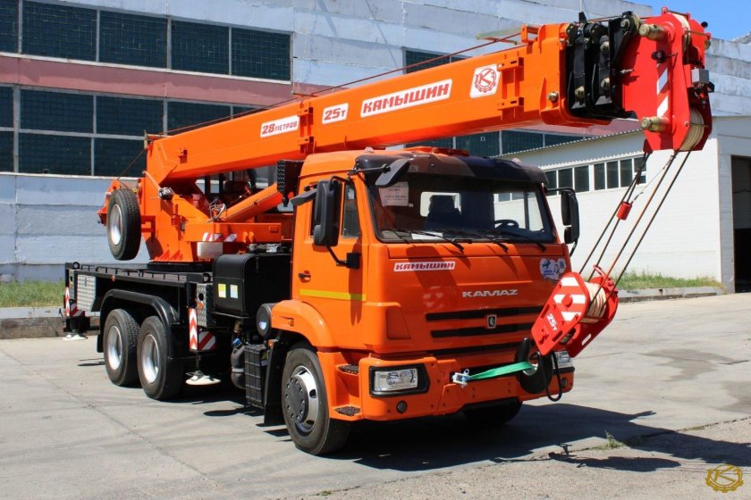 Автокран кс-55713-1к-3