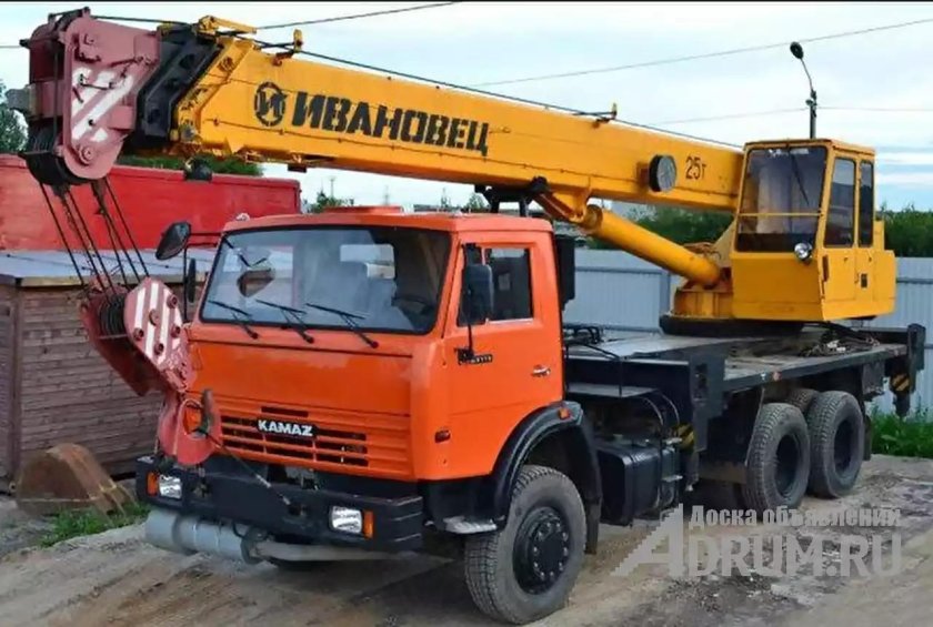 Автомобильный кран Ивановец 25т