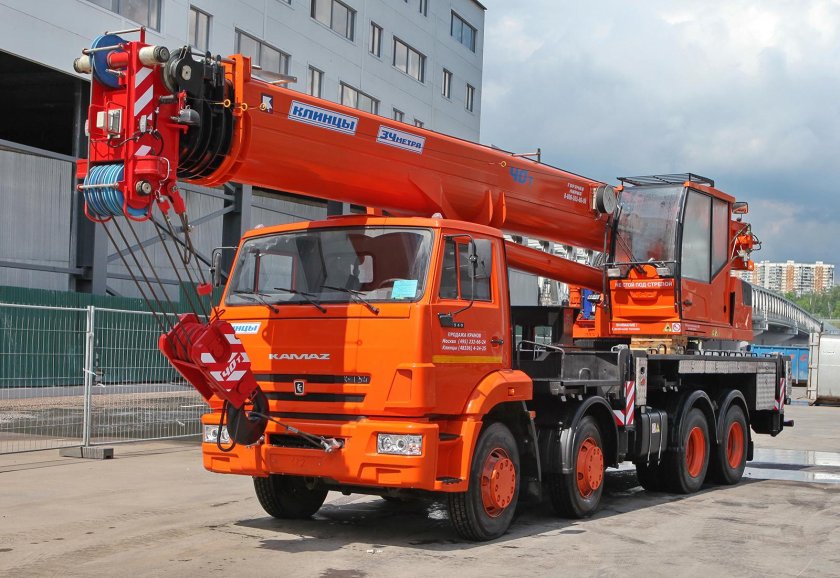 Кранами автомобильными КС-65719-1к