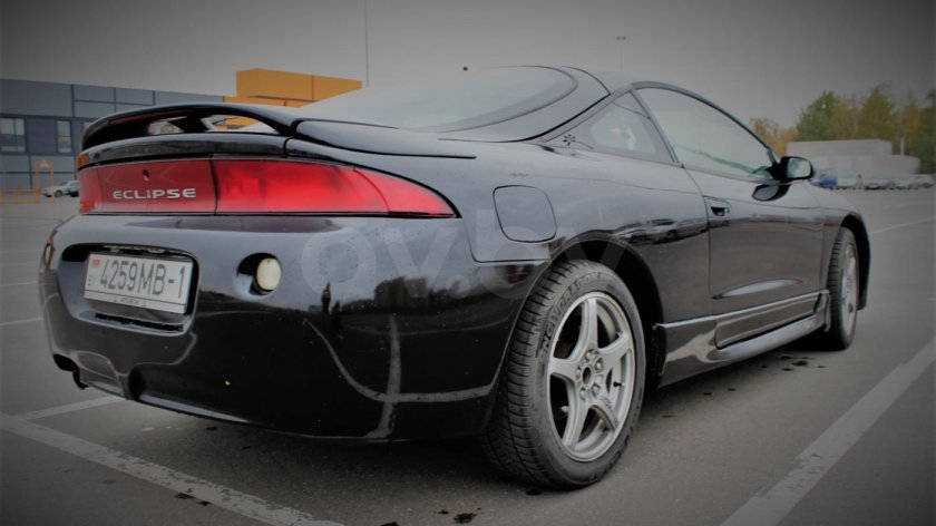 Митсубиси Эклипс 2 черный