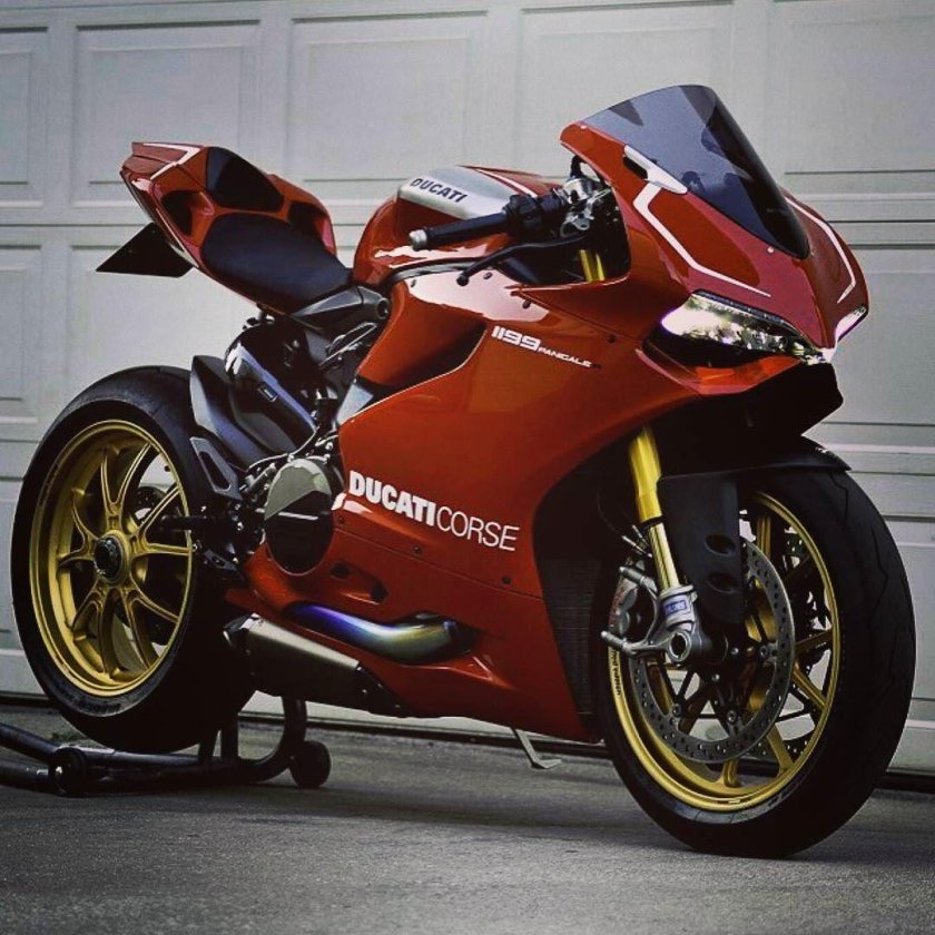 Дукати мотоцикл 1199