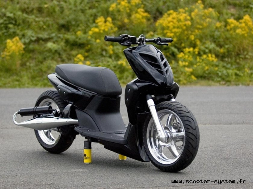 Мопед Yamaha Salient