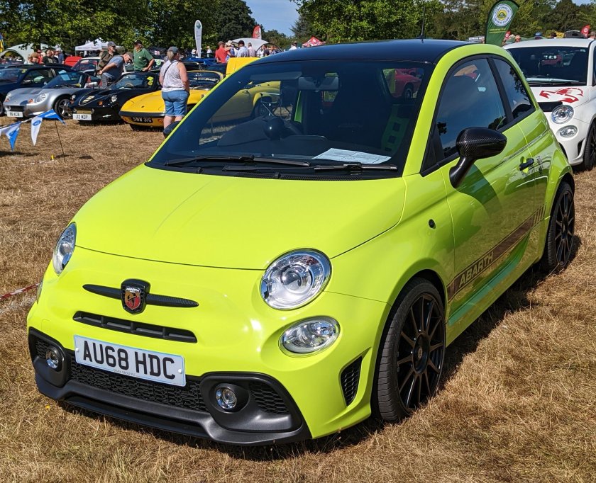 Abarth 595 competizione 70 anniversary