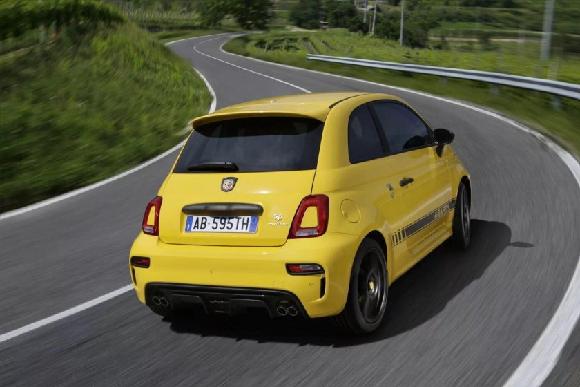 Abarth 595