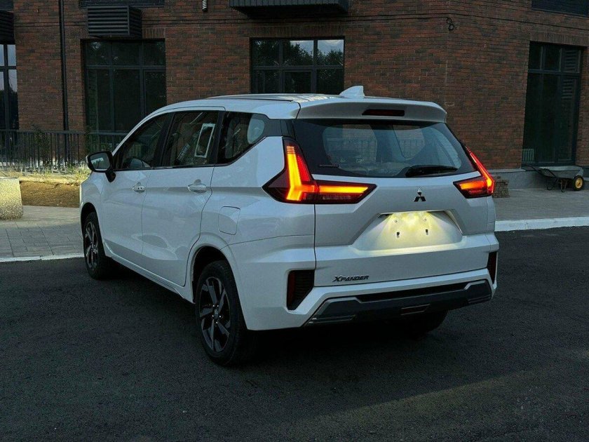 SSANGYONG Korando Turismo 2019