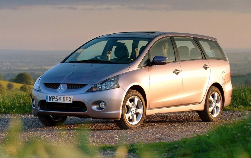 Митсубиси Грандис