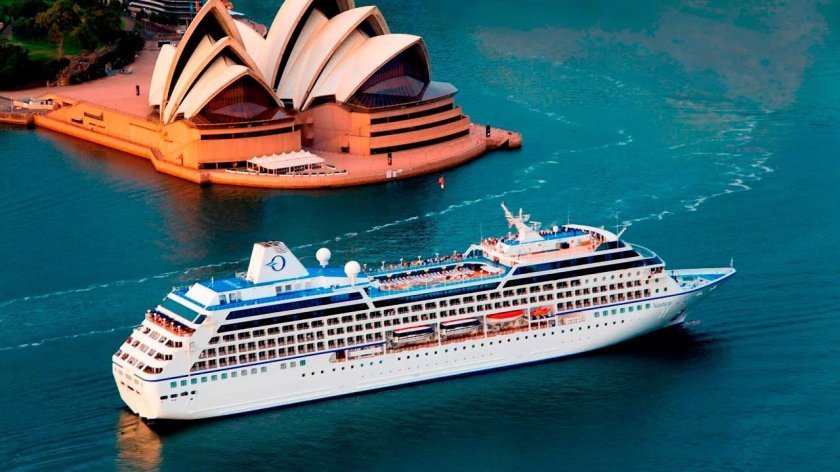 Круизный лайнер